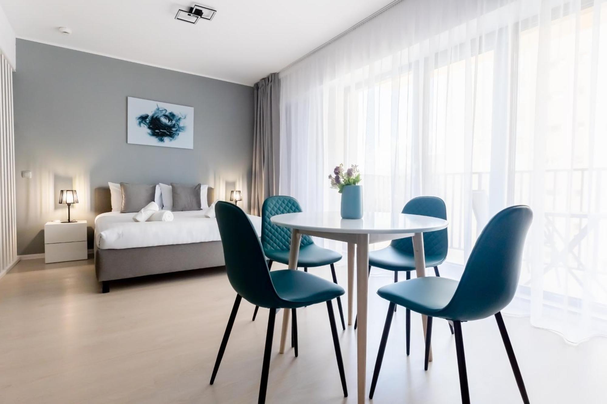 Tower Apartments คลูจ-นาโปกา ภายนอก รูปภาพ