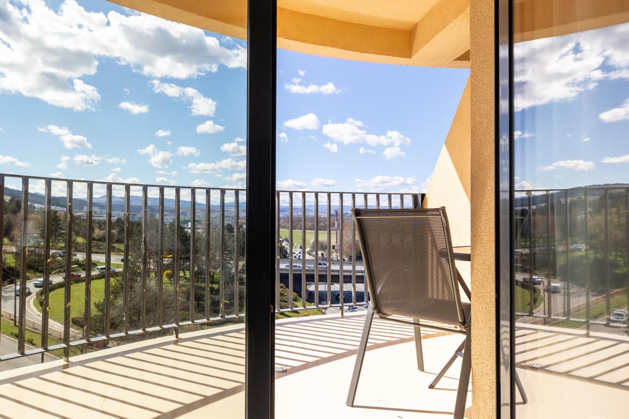 Tower Apartments คลูจ-นาโปกา ภายนอก รูปภาพ